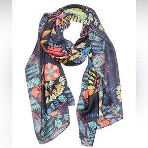 Echo Scarf Denim Blue Floral